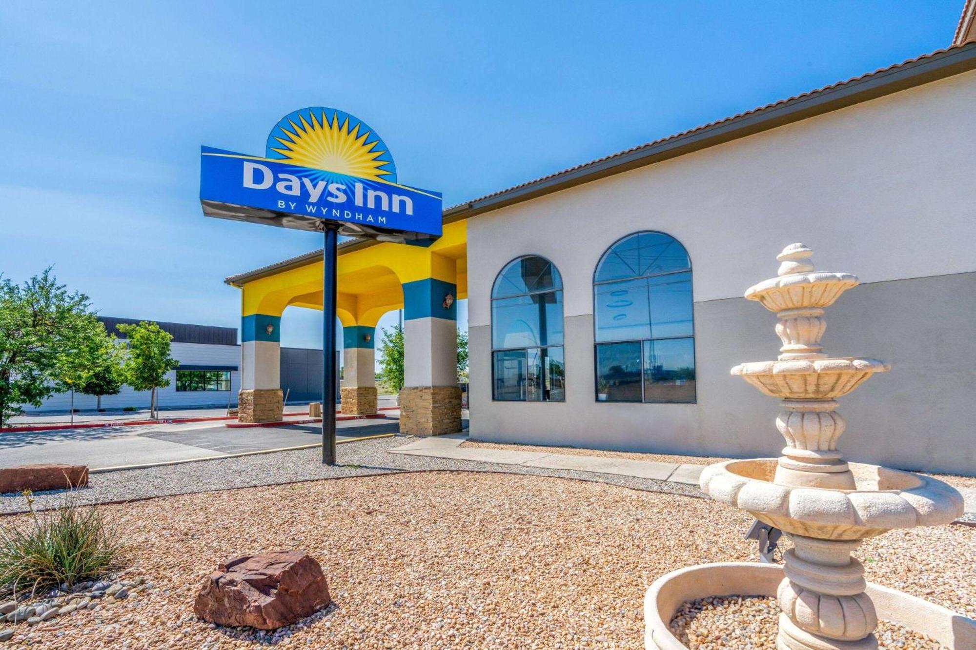Days Inn By Wyndham Los Lunas Exterior foto